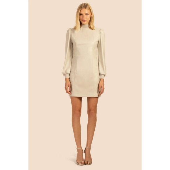 💕TRINA TURK💕 Wrigley Dress ~ Vegan Leather Oyster White 8 NWT - Picture 2 of 12